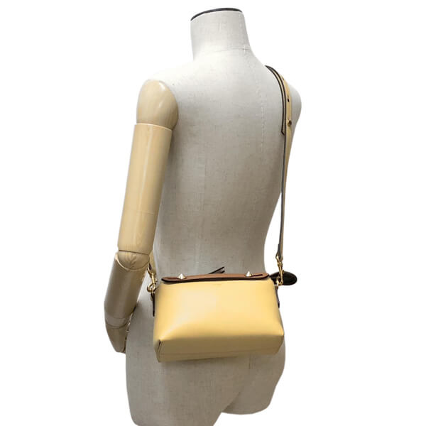 フェンディ バイザウェイ 偽物 by the way 8BL145 5QJ F1B8C バイ ザ ウェイ スモール バッグ